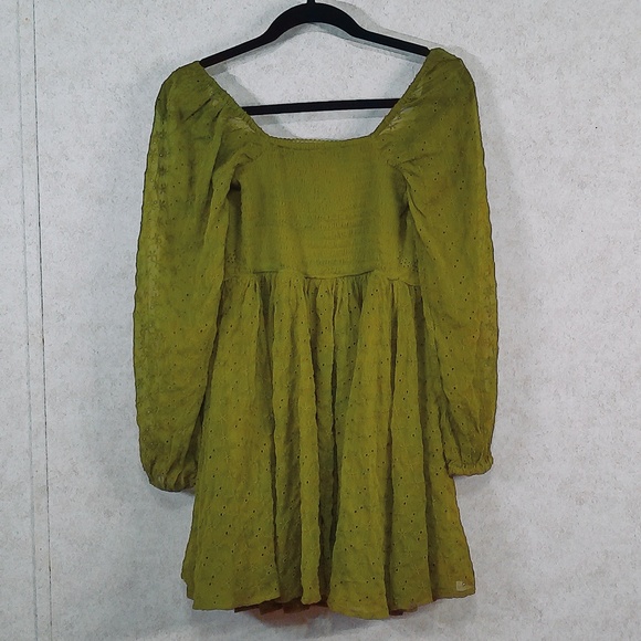 NWOT Free People Renaissance Eyelet Mini Dress, Olive Green, Fully Lined Sz Med. - Picture 4 of 9
